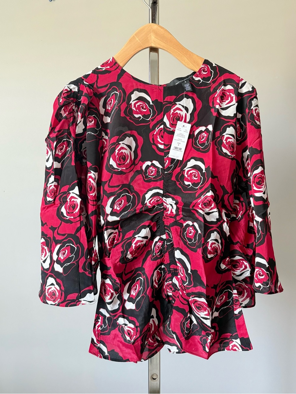 White House Black Market Rose Floral Ruched Blouse Black Magenta Women Size S